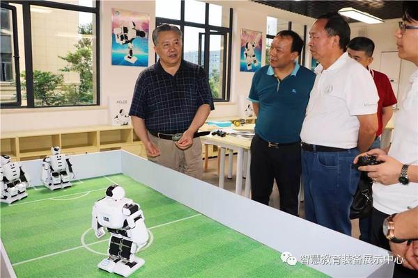 心系湖湘教育3.jpg